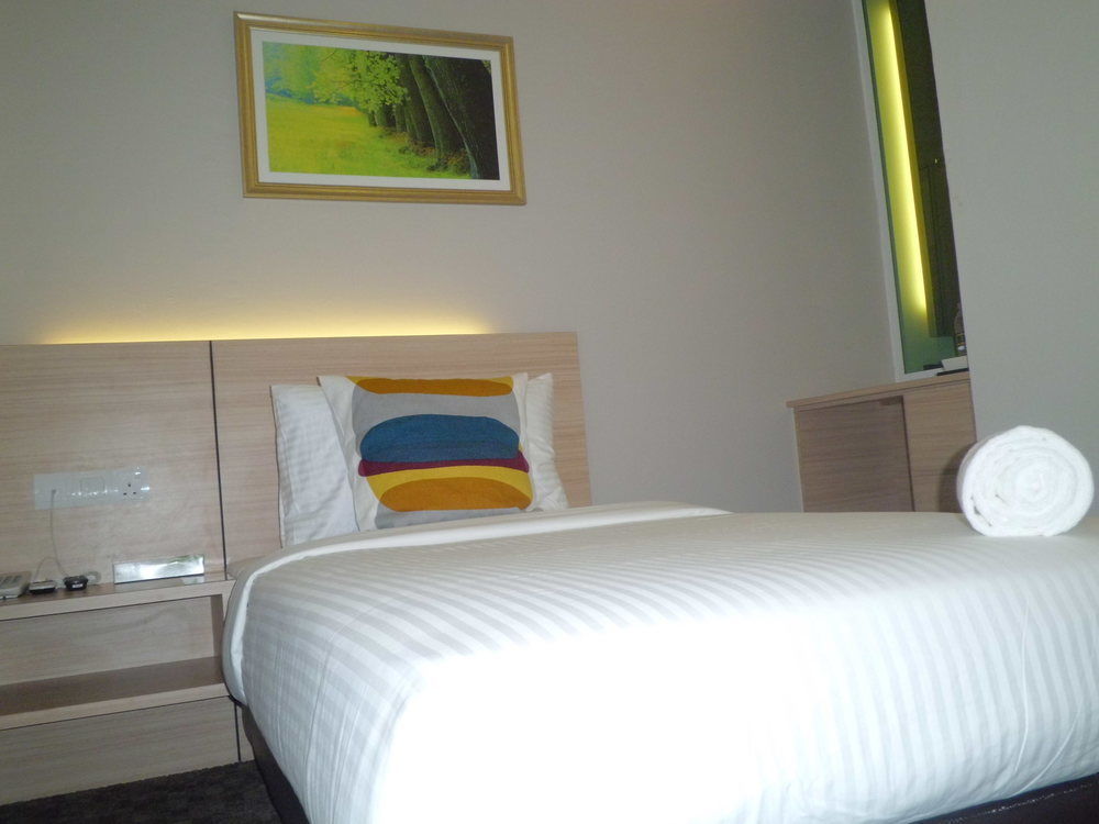 The Inn Bintulu Exterior photo